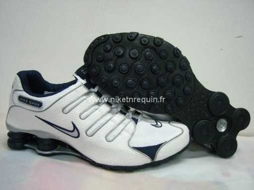 Fonctionnel Pour Hommes Nike Shox Nz Chaussures Blanches Marine Fonce